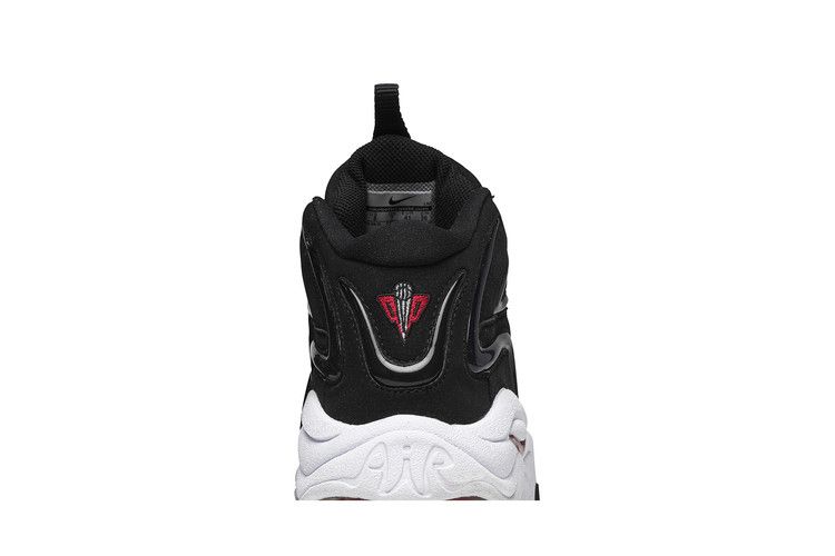 Buy Air Pippen 'Black Varsity Red' 2008 - 325001 061 | GOAT Buy Air Pippen 'Black Varsity Red' 2008 - 325001 061 | GOAT