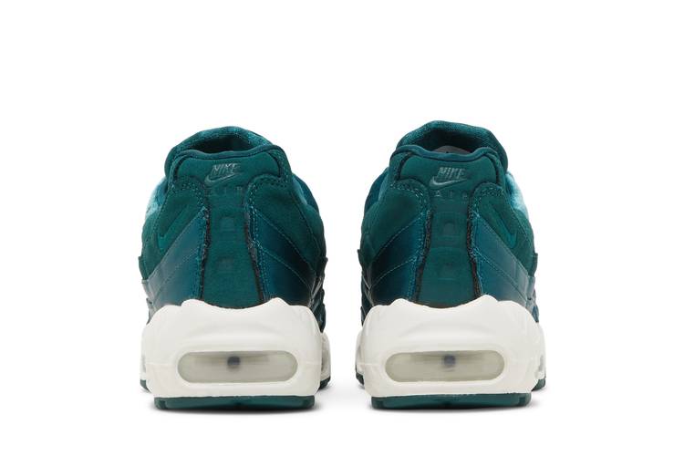 Buy Wmns Air Max 95 'Green Velvet' - DZ5226 300 | GOAT