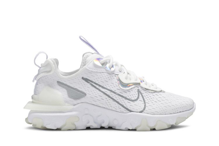 Nike on sale react iridescent