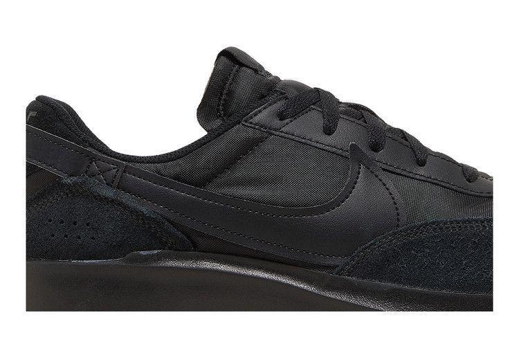 sacai × Nike LDV Waffle Triple Black Nike x sacai 'LDV Waffle' Release Date. Nike SNKRS
