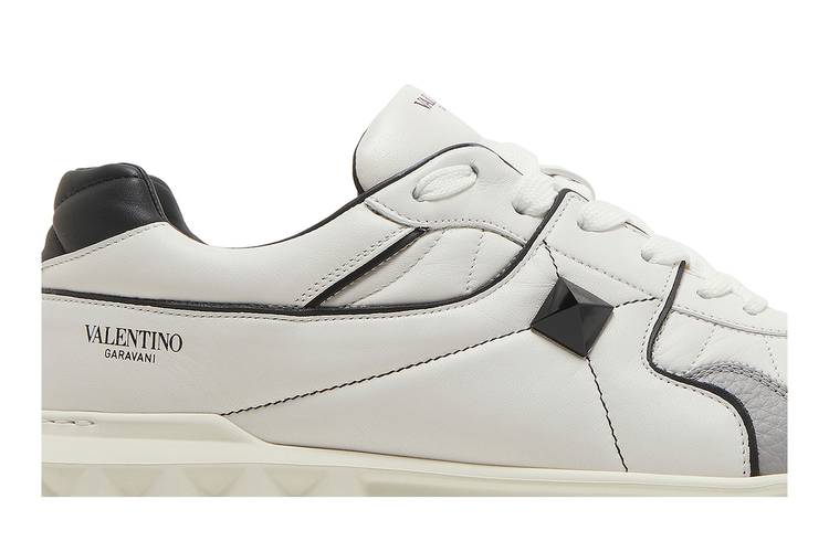Valentino One Stud Low 'White Black'