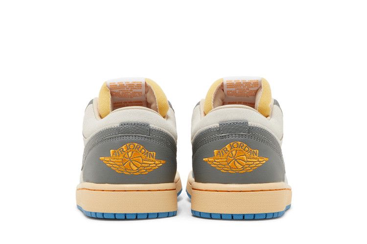 Buy Air Jordan 1 Low SE 'Tokyo '   DZ    GOAT