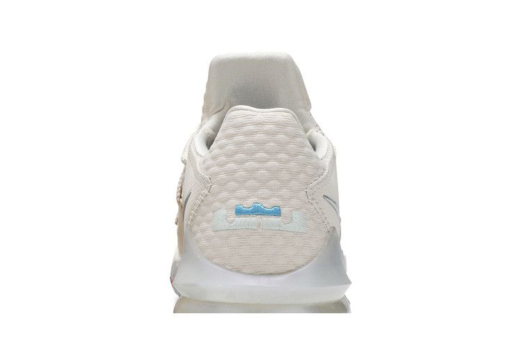 Buy LeBron 17 Low 'Easter' - CD5007 200 | GOAT