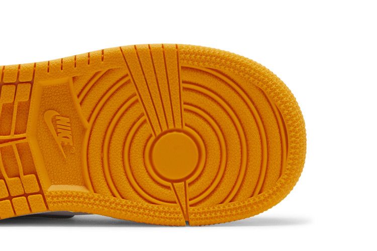 Air Jordan 1 Mid Td Reverse Yellow Toe