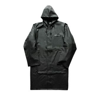 Buy Vetements Logo Raincoat 'Black' - UAH21JA025 BLAC | GOAT
