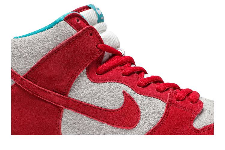 Nike SB Dunk High Pro Dr. Seuss size 9