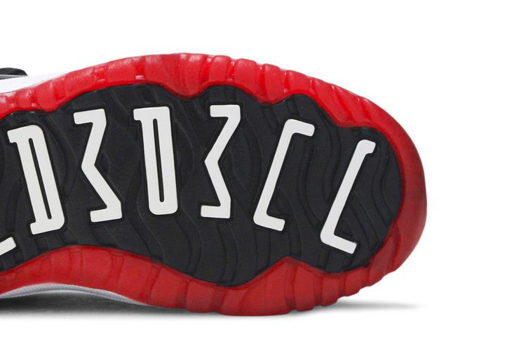 Jordan 11 clearance bred bottom