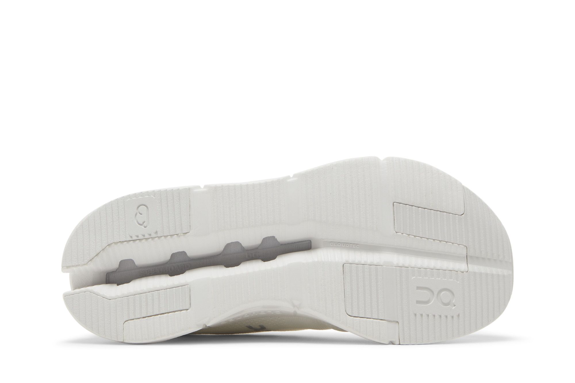 Pre-owned On Wmns Cloudnova 'triple White'