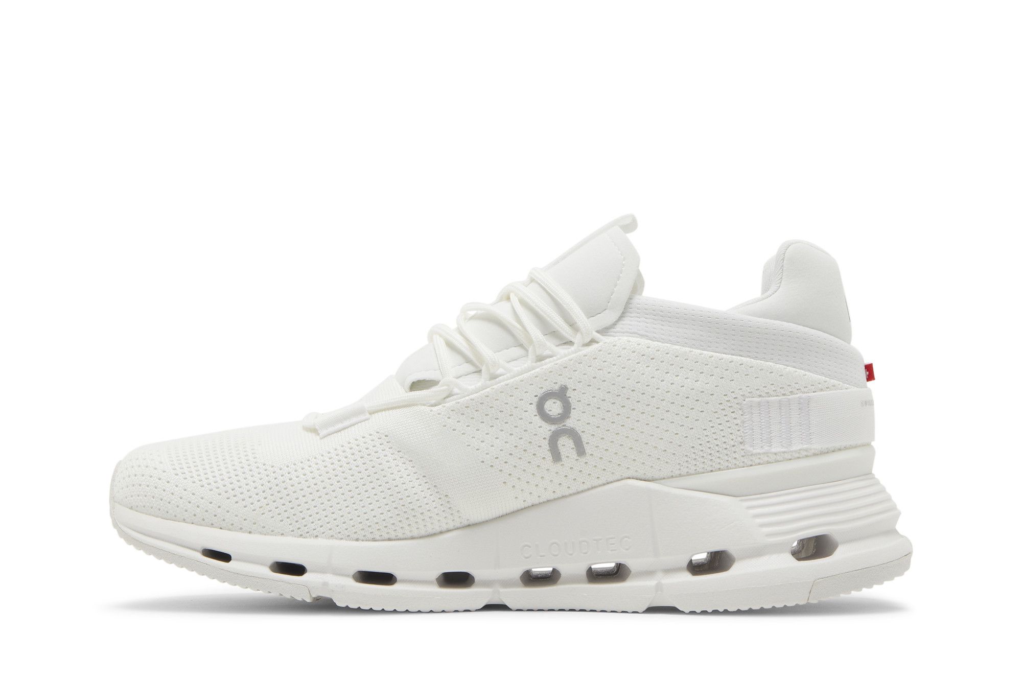 Pre-owned On Wmns Cloudnova 'triple White'