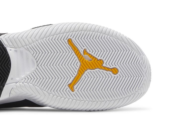 Air Jordan Stay Loyal White Taxi Black