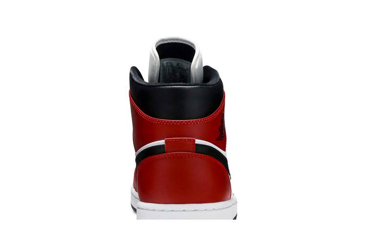 Buy Air Jordan 1 Mid 'Chicago Black Toe' - 554724 069 - Red | GOAT