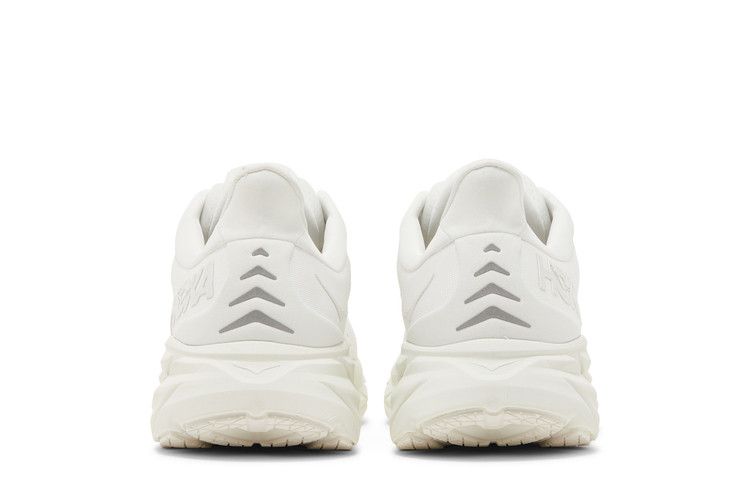 Hoka Clifton 8 Triple White