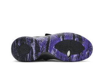 Kyrie 3 cheap black and purple