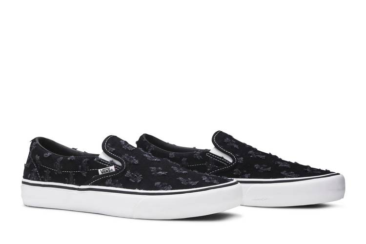 Vans Comfycush Slip On yet Trip Outdoors - StclaircomoShops - SUPREME × VANS  SLIP-ON BLACK HOLE PUNCH DENIM 27cm