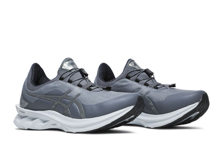 Asics Novablast Metropolis