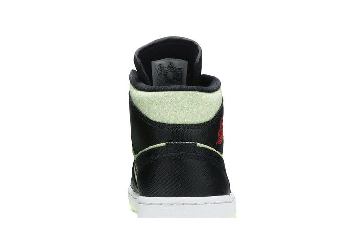 Wmns Air Jordan 1 Mid SE 'black Barely Volt'
