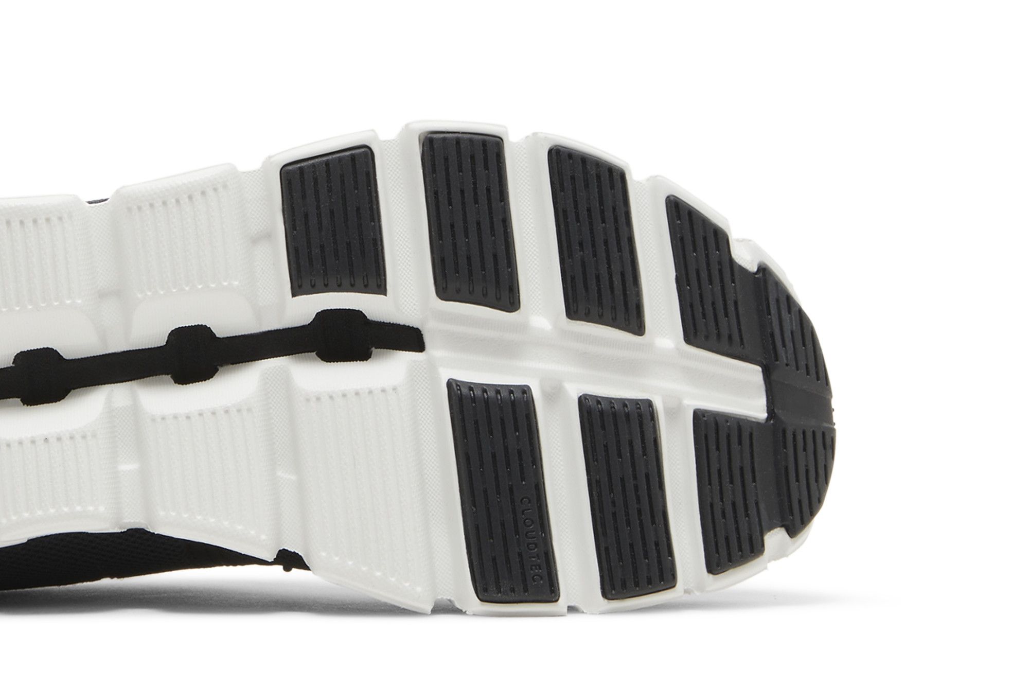 ON WMNS CLOUD 5 'BLACK WHITE'