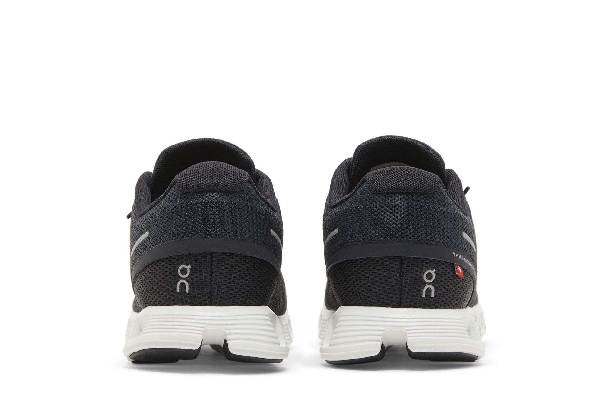 ON WMNS CLOUD 5 'BLACK WHITE'