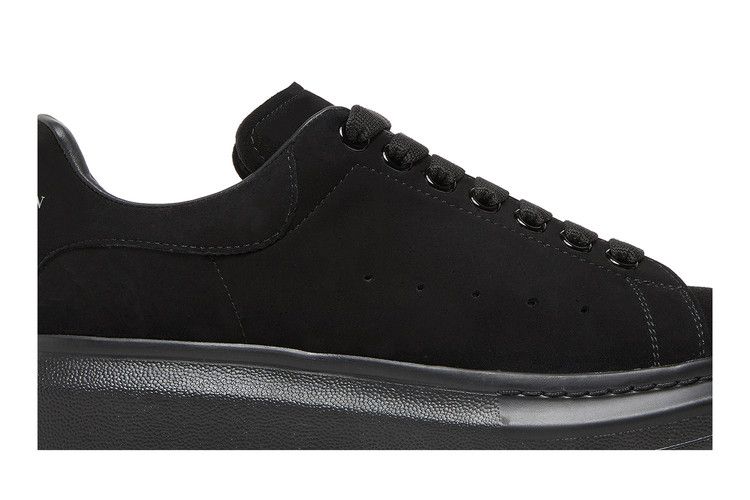 Buy Alexander McQueen Oversized Sneaker Black 553761 WHV67 1000 GOAT UK