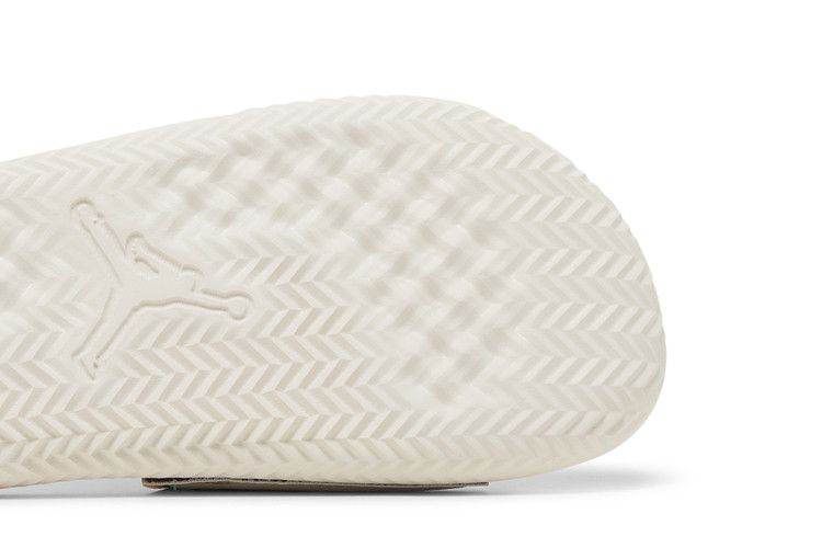 Air Jordan Play Slide Phantom University Red