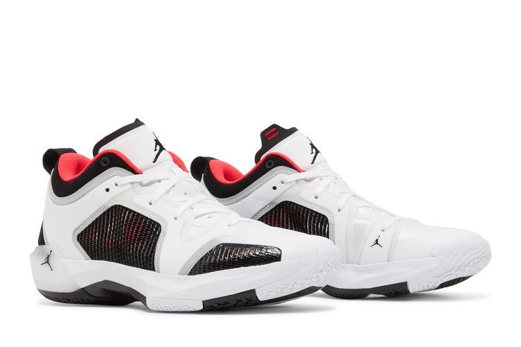 Air Jordan 37 Low Siren Red