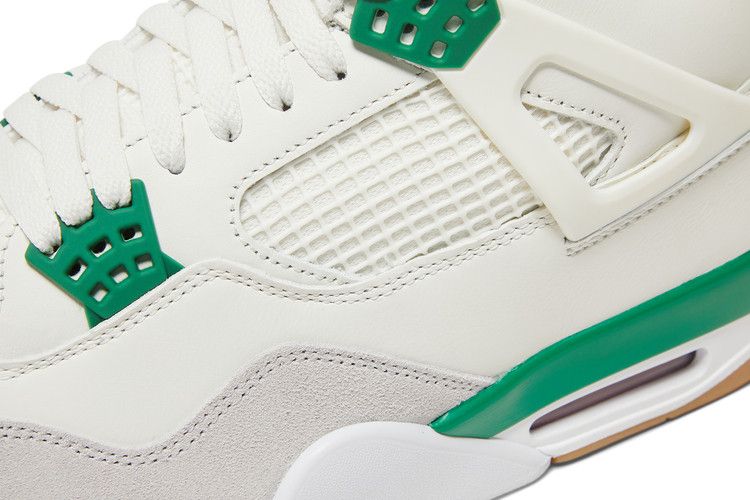 Buy Nike SB x Air Jordan 4 Retro SP 'Pine Green' - DR5415 103