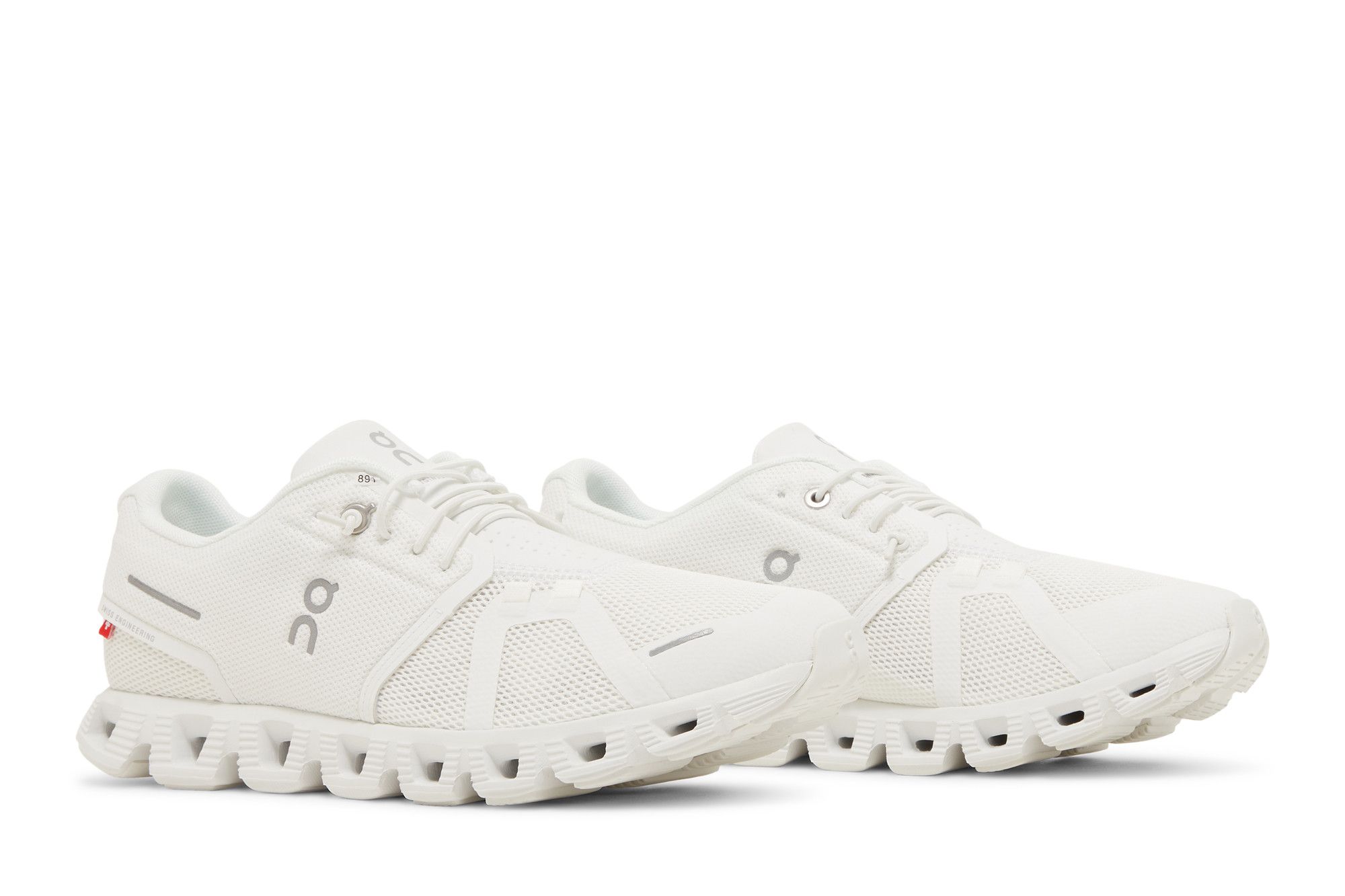 Pre-owned On Wmns Cloud 5 'all White'