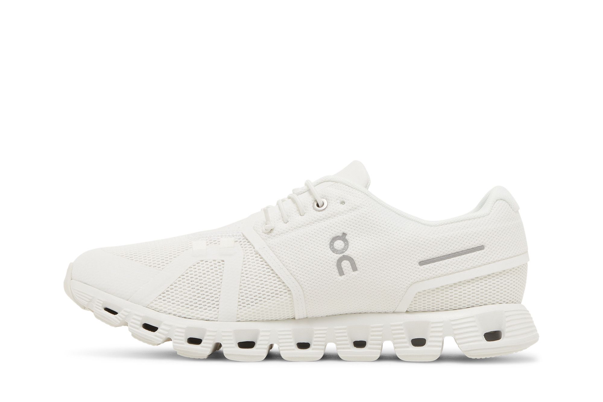 Pre-owned On Wmns Cloud 5 'all White'