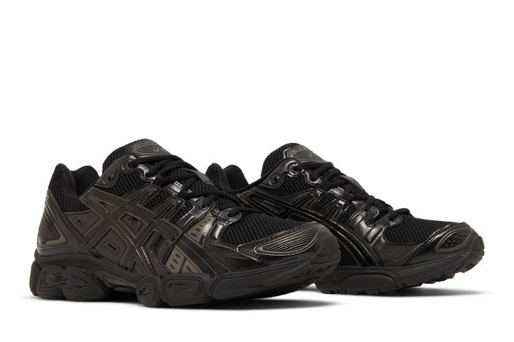 ASICS GEL-Nimbus 24 Black for Sale, Authenticity Guaranteed