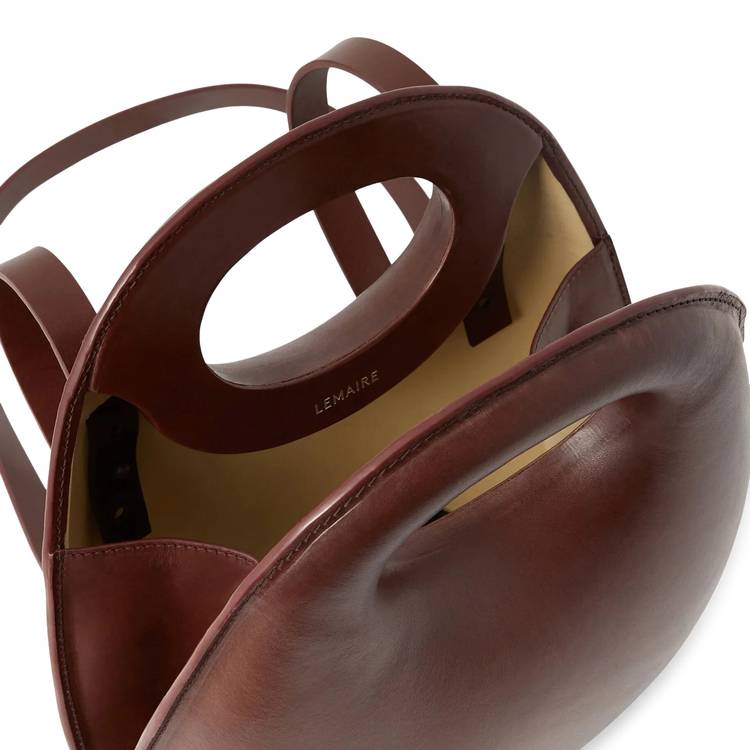 Lemaire Egg Leather Shoulder Bag In Chocolate Fondant