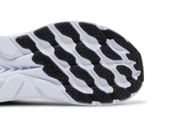 Hoka Clifton 8 Black White