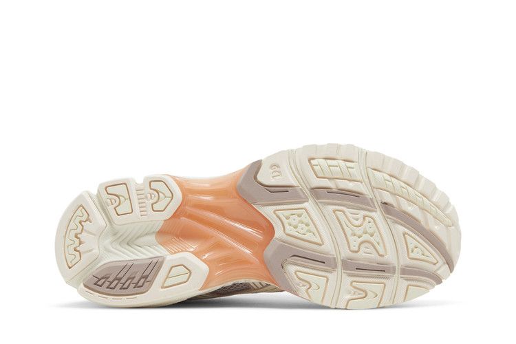 Asics Wmns Gel Kayano 14 'White Peach Cream'