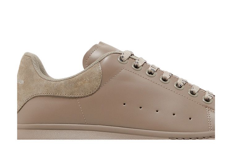 スニーカー Oversized Sneakers - Alexander McQueen - Leather - Beige Oversized Sneakers - Alexander McQueen - Leather - Beige