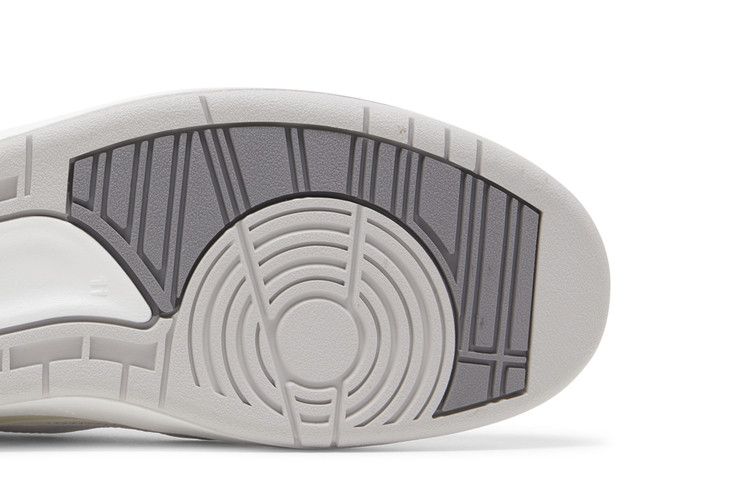 Air Jordan 2 Cement Grey