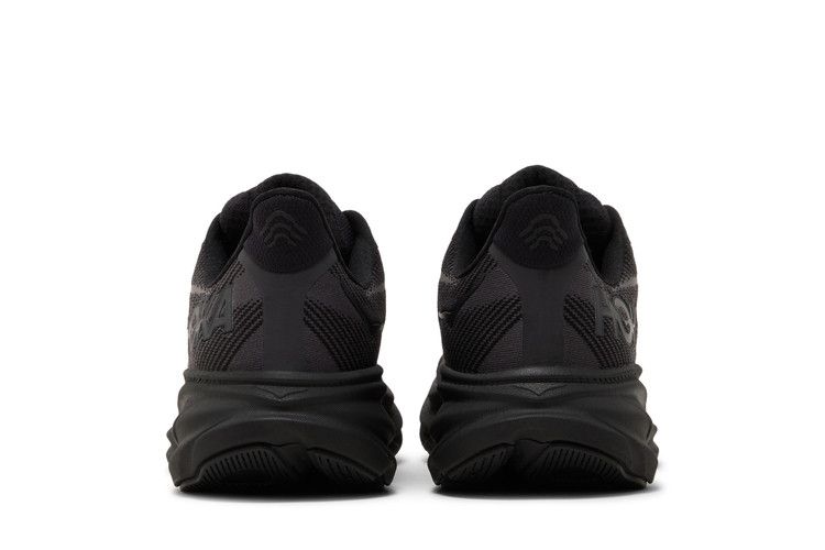 Hoka Clifton 9 Triple Black