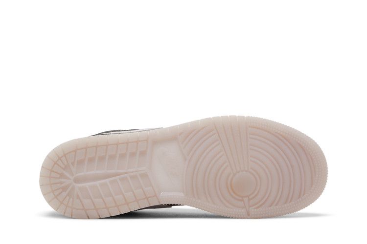 Air Jordan 1 Low SE Gs Black Iced Lilac