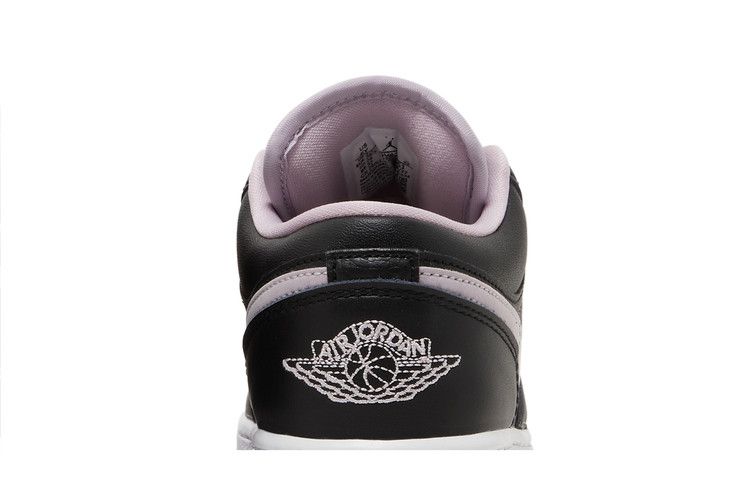 Air Jordan 1 Low SE Gs Black Iced Lilac