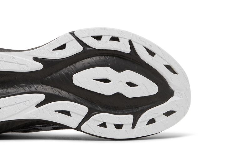 Asics Novablast 3 'black White'