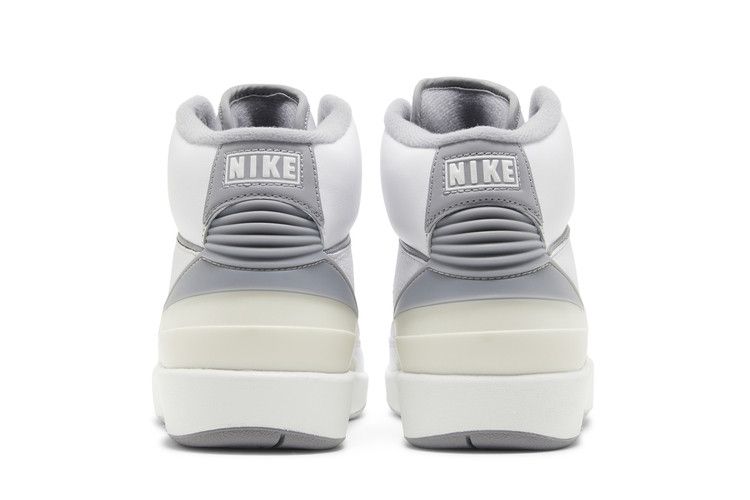 Air Jordan 2 RETRO Gs White Cement
