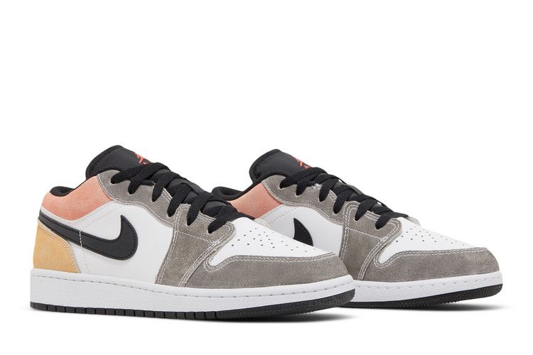 Air Jordan 1 Low SE Gs Flight Club