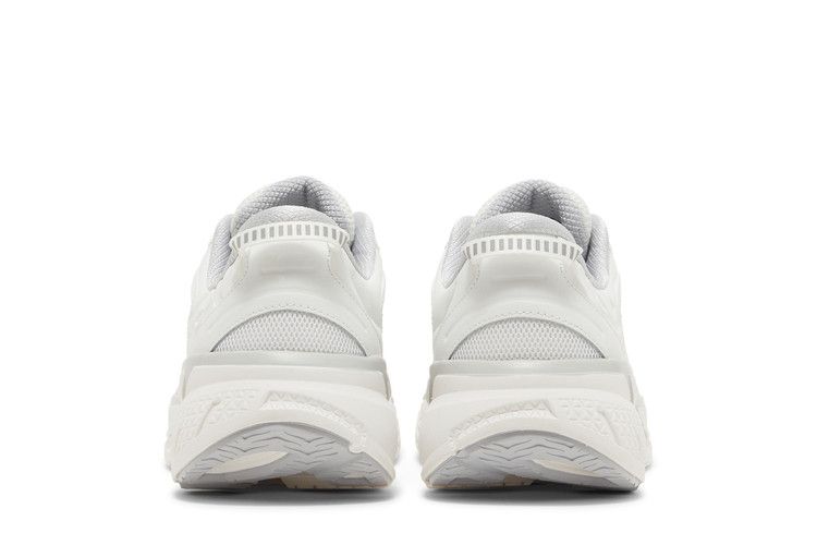 Clifton L Triple White
