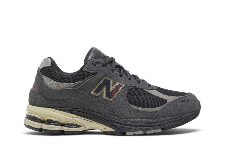 New Balance 2002R Black Grey