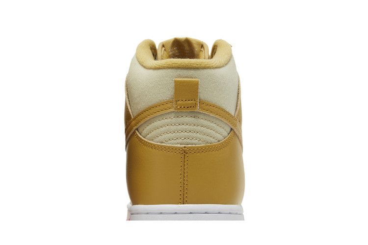 Dunk High Wheat Gold