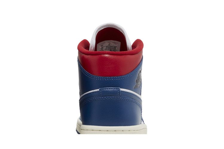 Wmns Air Jordan 1 Mid 'french Blue'