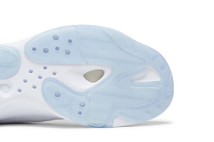 Air Jordan 11 Cmft Low Unc