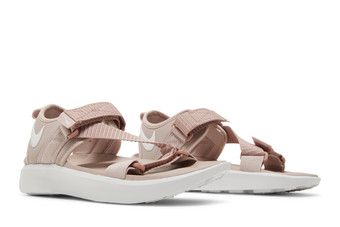 Pink nike sandals with hot sale straps