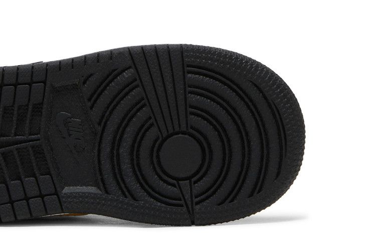 Air Jordan 1 Mid Patent SE Td Black Gold