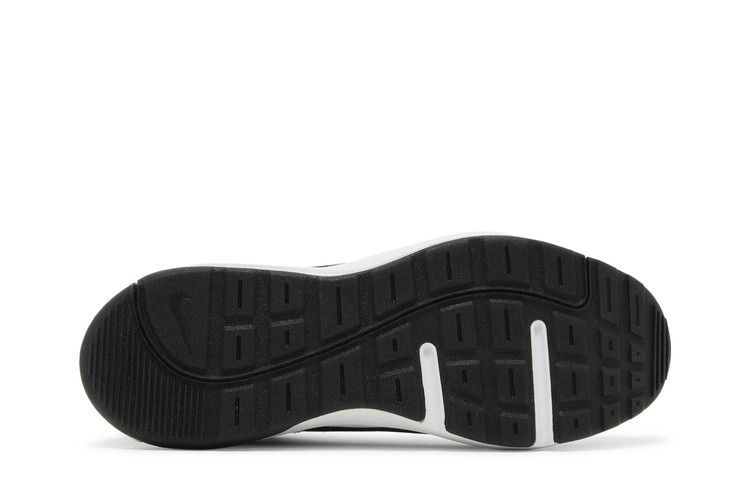 Nike Air Max AP White Bright Crimson Black — foto 5