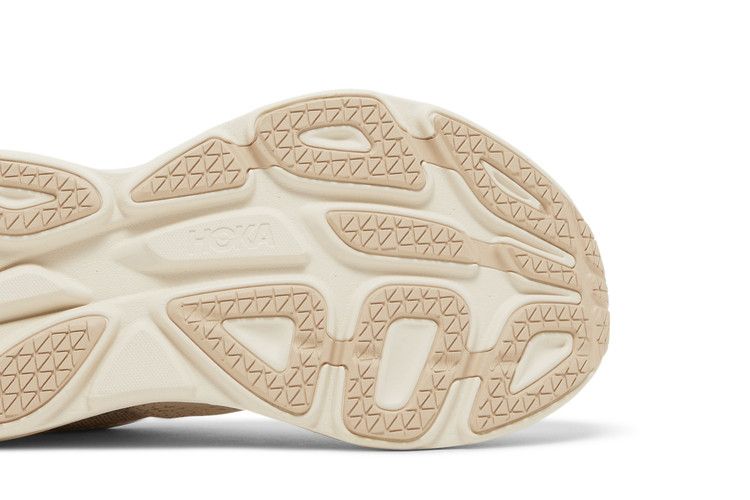 Hoka Bondi 8 Shifting Sand