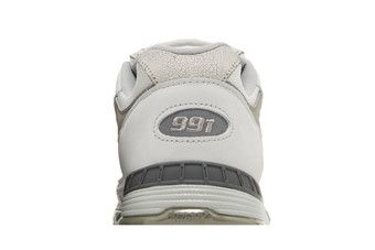 New balance hotsell white 991